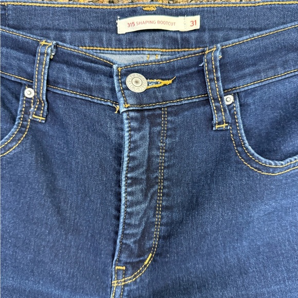 Levi’s 515 Bootcut Jeans Women’s Size 31 Dark Wash Mid Rise - Picture 4 of 7